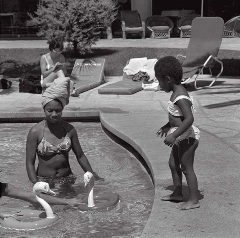 3 yrs old in Antibes, France